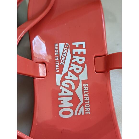 Salvatore Ferragamo Size 9 Perala Bow Strap Jelly Thong Sandals Coral - Picture 6 of 12